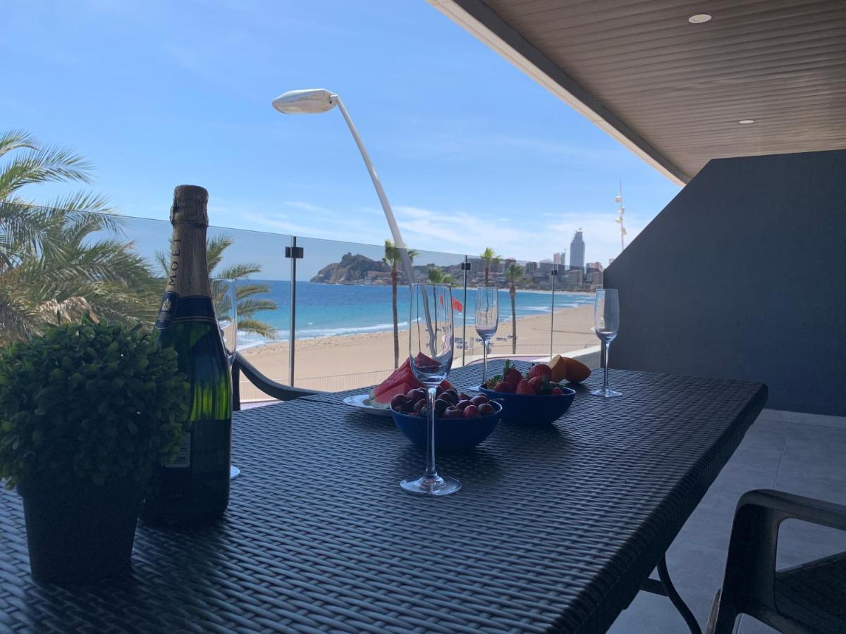 Apartamento De Lujo En Primera Linea De Playa Benidorm Eksteriør billede