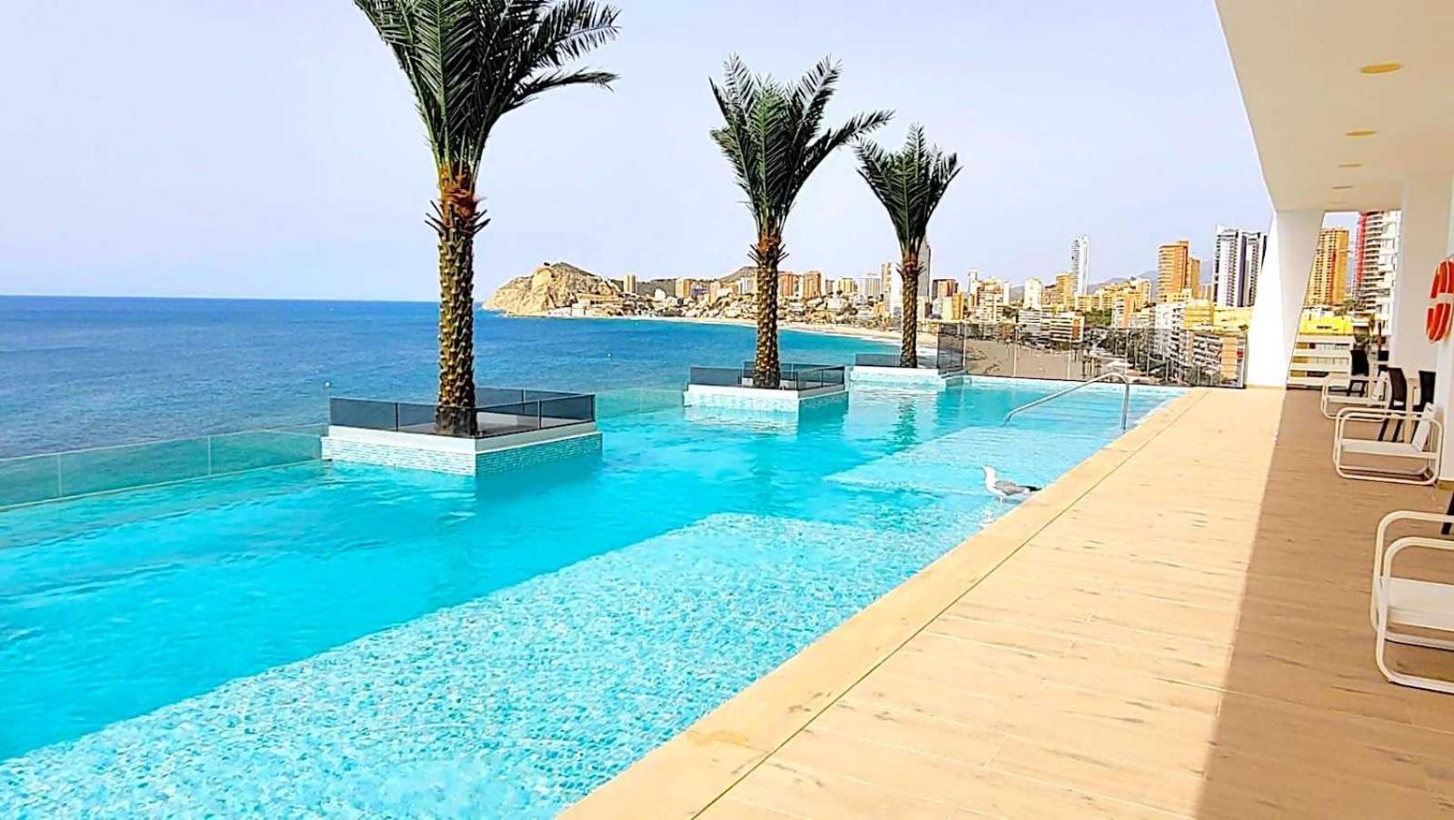 Apartamento De Lujo En Primera Linea De Playa Benidorm Eksteriør billede